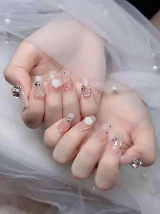 ネイル NIE MoMoのネイルデザイン