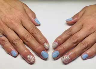 ネイル Mule Beauty Salon所属・ミュール ビューティーサロンのネイルデザイン