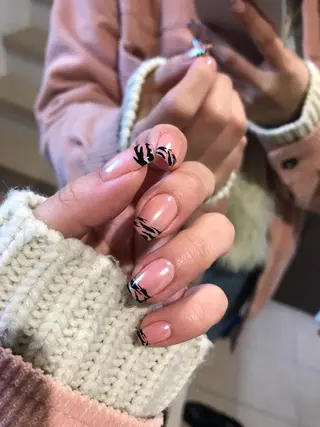 ネイル Be All east所属・BeAll east serikaのマツエク・マツパデザイン