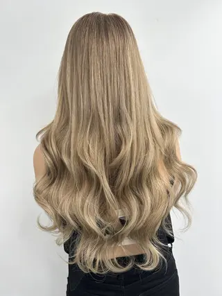 ロング カラー alpha. カラーエクステ下妻のヘアスタイル