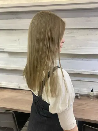 ロング 髪質改善AUSTIN登戸所属・ICHIKA/暖色 カラー / Wカラーのヘアスタイル