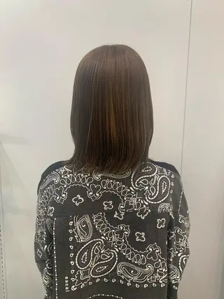 ミディアム 229所属・高橋 亜紀のヘアスタイル