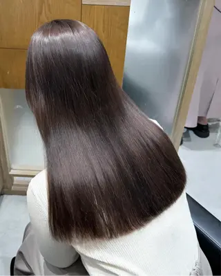 ロング レイヤー/顔周り/透 明感カラー/うる艶のヘアスタイル