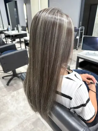 ロング カラー 【neo.】 Mahoのヘアスタイル