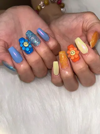 ネイル 高草木 桃香のネイルデザイン