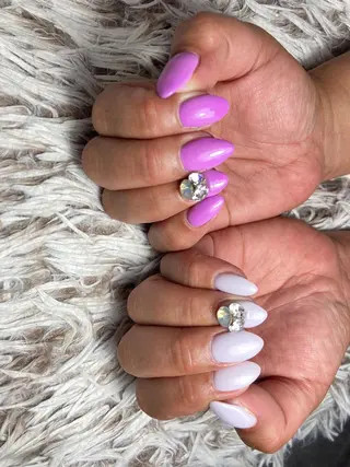 ミディアム ネイル ✴︎ Delightのネイルデザイン