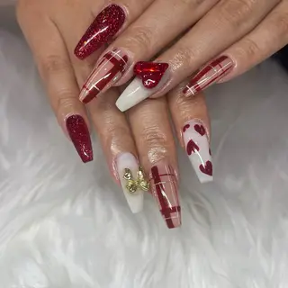 ネイル 透明感ネイル ｜mahiru.のネイルデザイン