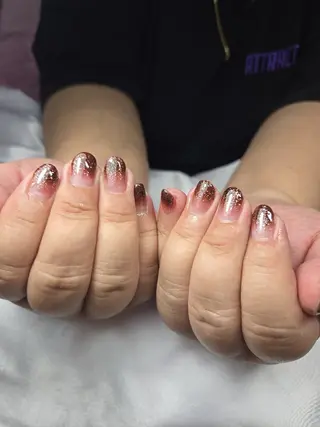 ネイル ネイルサロンベルティ .ひとみのネイルデザイン