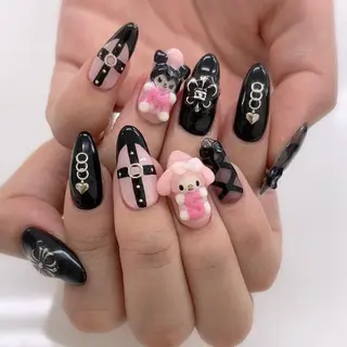 ネイル 五十嵐 美智のネイルデザイン