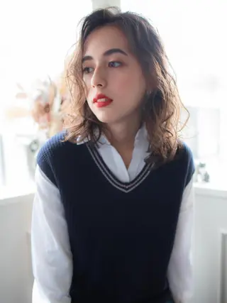 ミディアム カラー ヘアアレンジ 北九州美容室 🕊️わかな✂︎のヘアスタイル