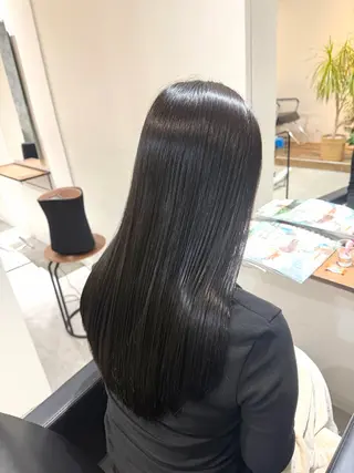 ロング RIN ✴︎透明感カラー✴︎のヘアスタイル