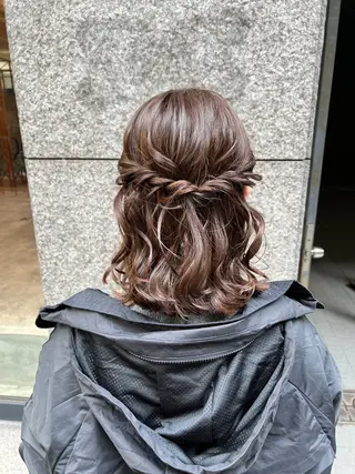 ヘアアレンジ ノイシキ サキのヘアスタイル