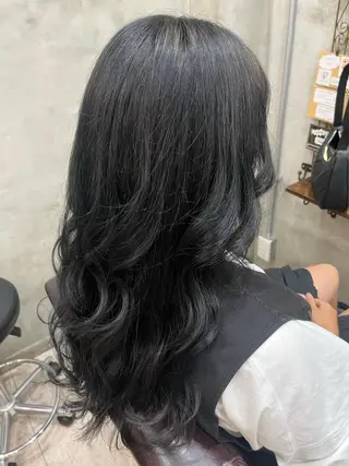 ロング カラー 艶髪/ハイトーン/ ヘアセット/モエノのヘアスタイル
