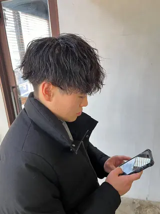 メンズ アキト/ メンズ/透明感暗髪のヘアスタイル