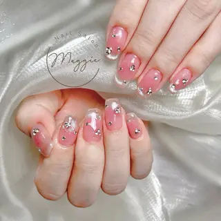 ネイル Maggie Nail🦩のネイルデザイン