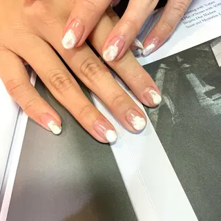 ネイル anyora nail salon所属・大人ワンホン キラキラ／Ayanoのネイルデザイン