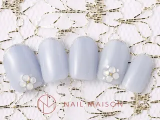 ネイル T RIRIKAのネイルデザイン