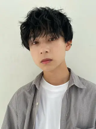 パーマ メンズ 原宿/メンズカット/ 眉ワックス/坂入朱美の眉毛・アイブロウイメージ