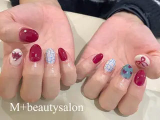 ネイル M+  Beauty Salonのネイルデザイン
