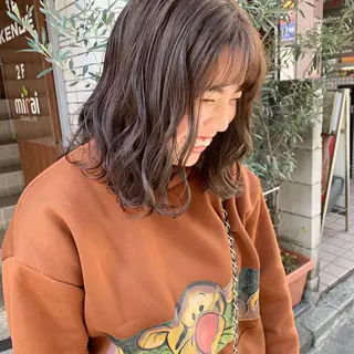 ミディアム カラー ヘアアレンジ 🫧透明感カラー/ ボブ/小笠原汐海🪽のヘアスタイル