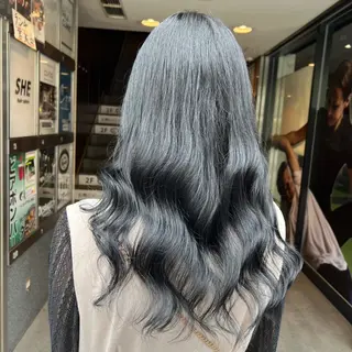 カラー 透け上品ハイトーン 職人ゆうと🤍のヘアスタイル