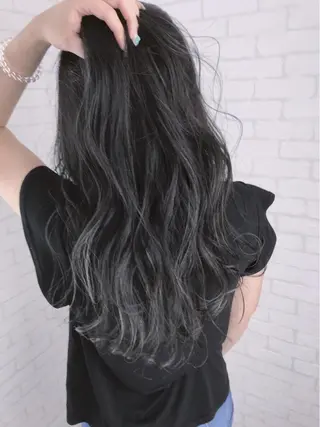 セミロング カラー 古山 勇太のヘアスタイル