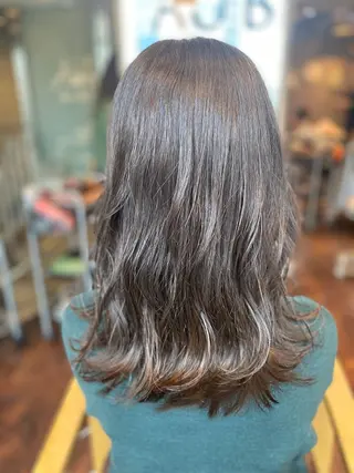 セミロング La fith hair leaf所属・syuyama shinichiのヘアスタイル