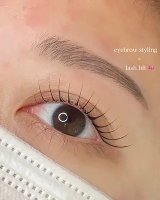 マツエク・マツパ BEMOA eyelash&eyebrow所属・BEMOA 新木 毬のマツエク・マツパデザイン