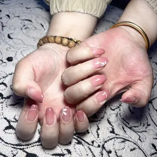 ネイル Fairyフェアリーネイルサロン所属・Nail Hibi サロンのネイルデザイン