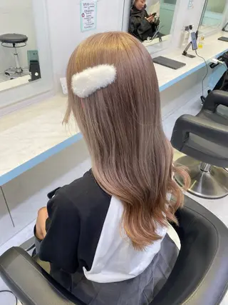 ロング 🩷モテ髪＆透明感 🩷ミルクティー🩷のヘアスタイル