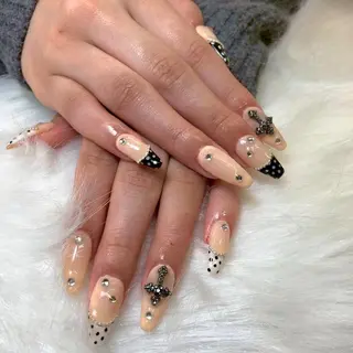 ネイル MIHANA ネイルサロンのネイルデザイン