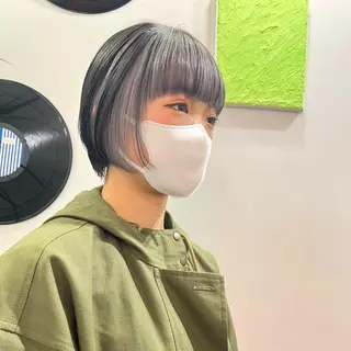 ショート カラー ヘアアレンジ 🧨ブリーチー×ボブ レイヤー💎じゅえるのヘアスタイル