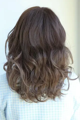 セミロング ツイスパ/シャドウ 矢吹俊大郎のヘアスタイル