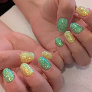 ネイル ジェヌインネイル 河内のネイルデザイン