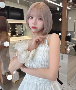 ミディアム rina／ベージュ ワンホン/韓国ヘアのヘアスタイル