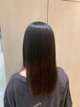 ミディアム パーマ 山田 桃華のヘアスタイル