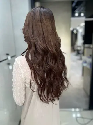 ミディアム 濱川響太レディース カットモデルのヘアスタイル