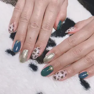 ネイル 💅ネイルハウス🏡 🎀TOMO🎀のネイルデザイン