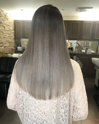 ミディアム カラー ヘアアレンジ 遠藤 拓馬のヘアスタイル