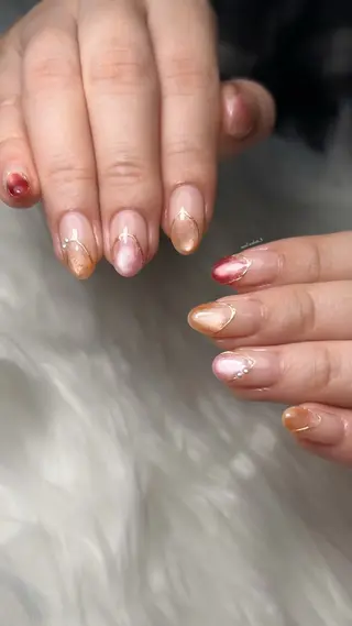 ネイル 関山 志乃のネイルデザイン