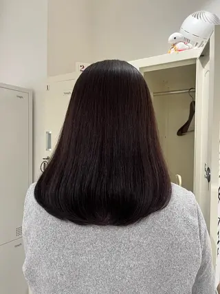 セミロング カラー 原口 桃歌のヘアスタイル