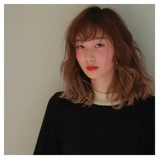 ミディアム 粟津 愛里香のマツエク・マツパデザイン