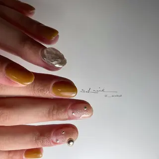 ロング カラー パーマ ヘアアレンジ メンズ キッズ ネイル マツエク・マツパ アイブロウ 🍃伏見 / soL nail / aiのネイルデザイン