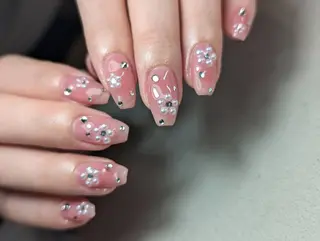 ネイル Nailsalon BEeR。のネイルデザイン