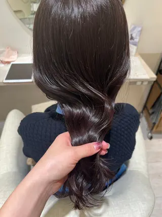 カラー FERIA かりんのヘアスタイル