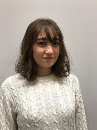 ミディアム 栄　mighty by H所属・不破一輝/栄/矢場町 ボブ/レイヤー/艶髪のヘアスタイル