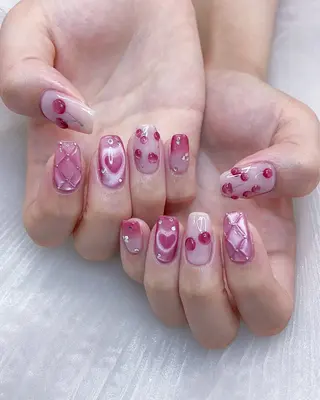 ネイル 五十嵐 美智のネイルデザイン