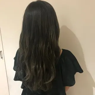 ロング 庄司 美佑樹のヘアスタイル
