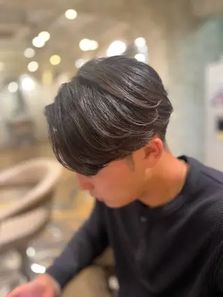 パーマ Tiffa二子玉川所属・レイヤーカット 🌻AOI🌻のヘアスタイル