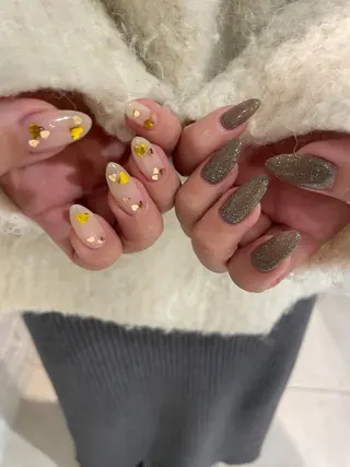 セミロング 尾張 玖羽のネイルデザイン